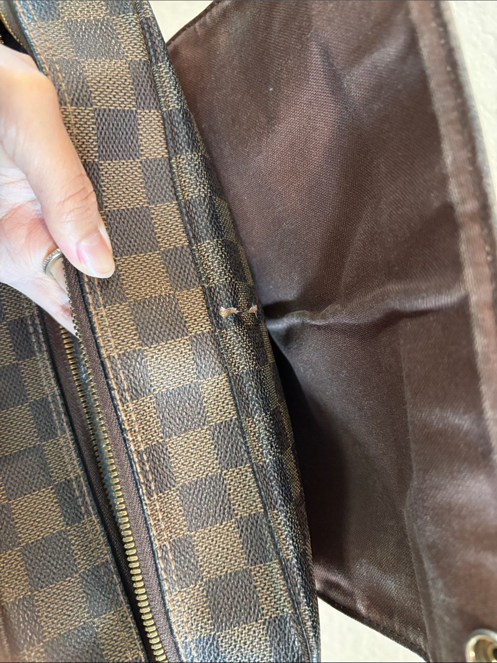 Louis Vuitton Naviglio SR3007 Brown Damier LV Crossbody Bag - Picture 10 of 16